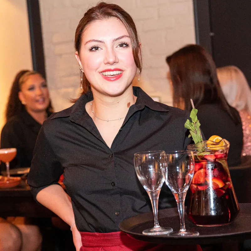 Gastvrije bediening bij Tapas Bar 1572 in Brielle